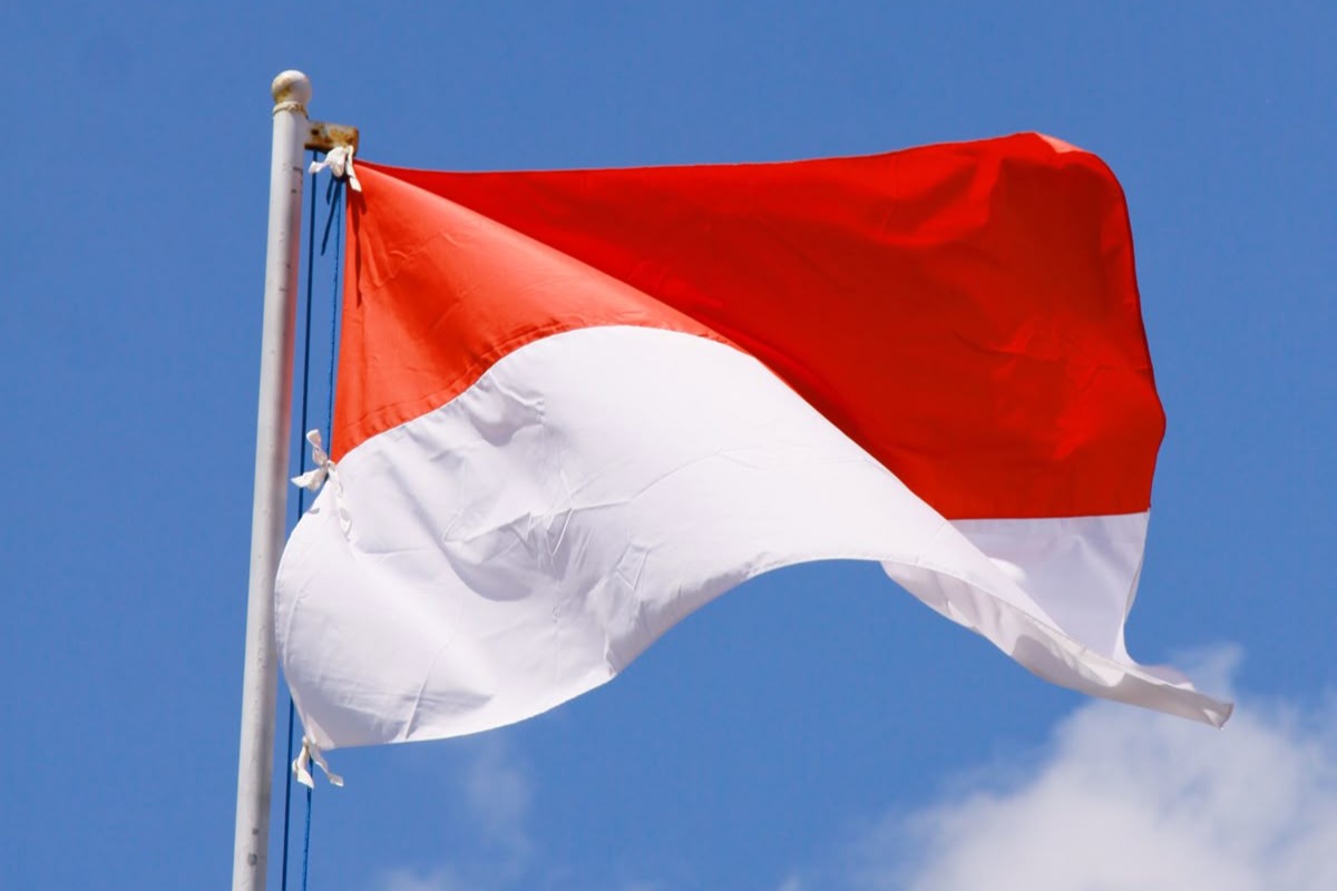 Bergaya dengan Outfit Klasik: Tren Timeless Fashion untuk Semua Usia